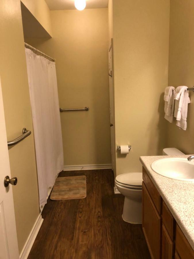 The Reside Fully Furnished Condos - Medical Stays Welcome Хюстън Екстериор снимка