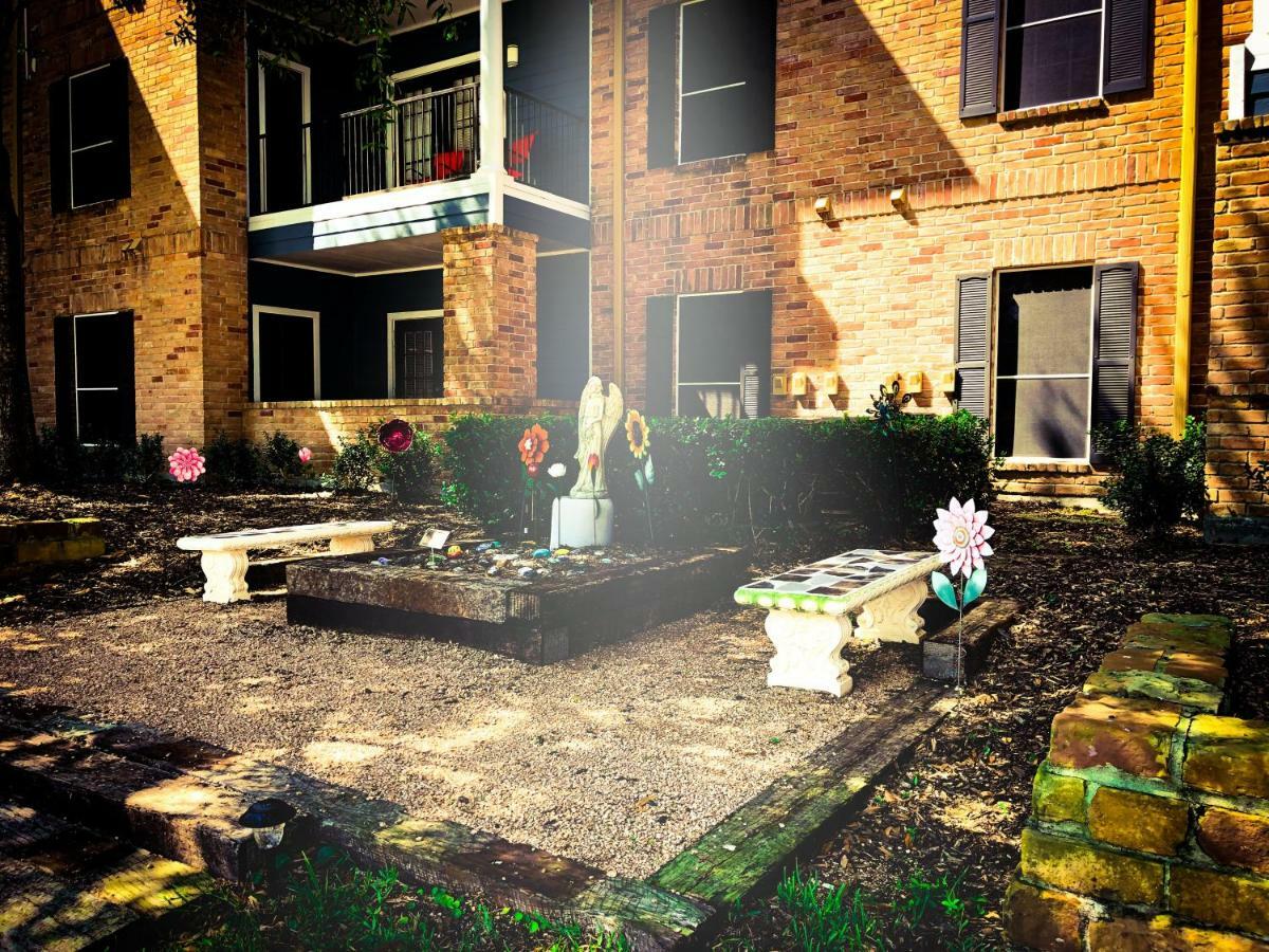 The Reside Fully Furnished Condos - Medical Stays Welcome Хюстън Екстериор снимка